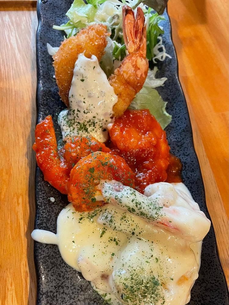笑うだるま 大手門店