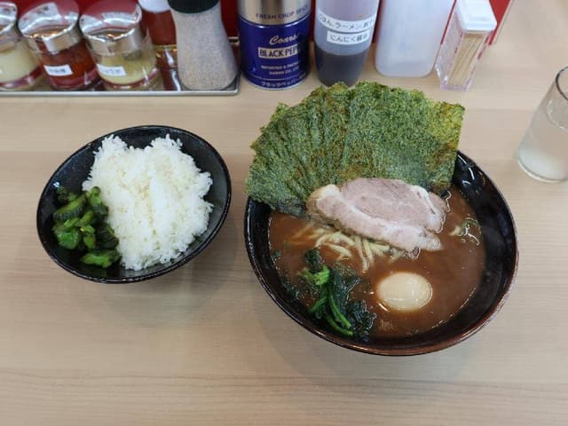 横浜家系ラーメン 武道家 心 - サブ画像2