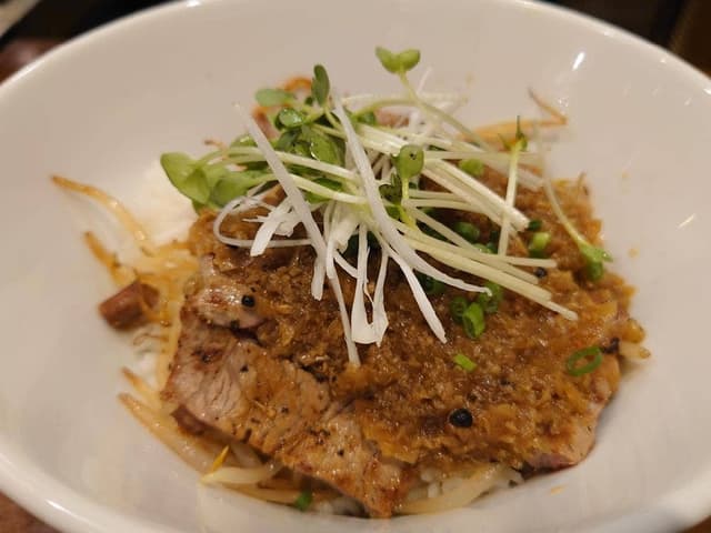 ステーキダイニング鷹 - サブ画像1