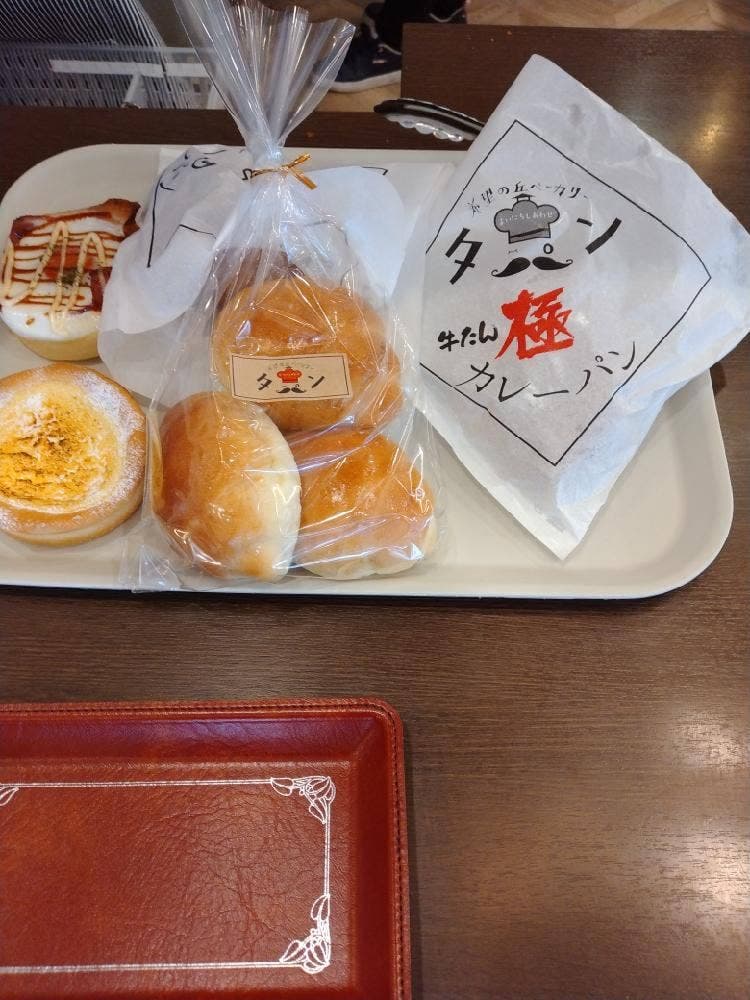 希望の丘ベーカリー タパン 町田小山店