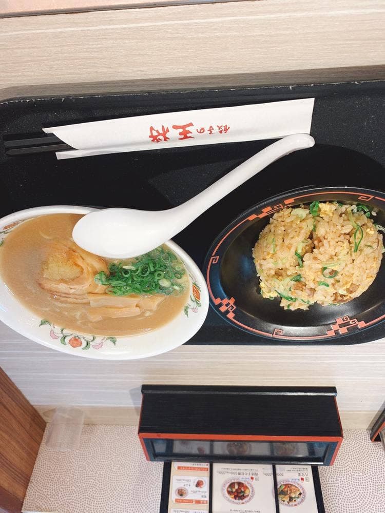餃子の王将 香里園駅前店