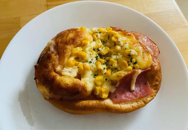 BAKERY ADEMOK うるま店 - サブ画像1