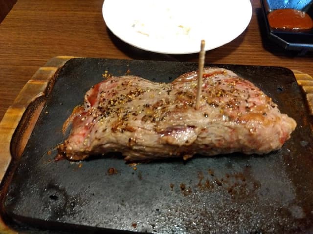 やっぱりステーキ 町田駅中央口店 - サブ画像1