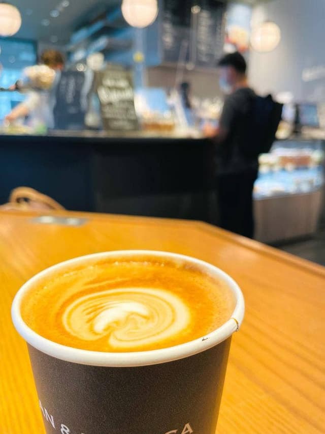 DEANDEAN & DELUCA MARKET STORES 渋谷 - サブ画像1
