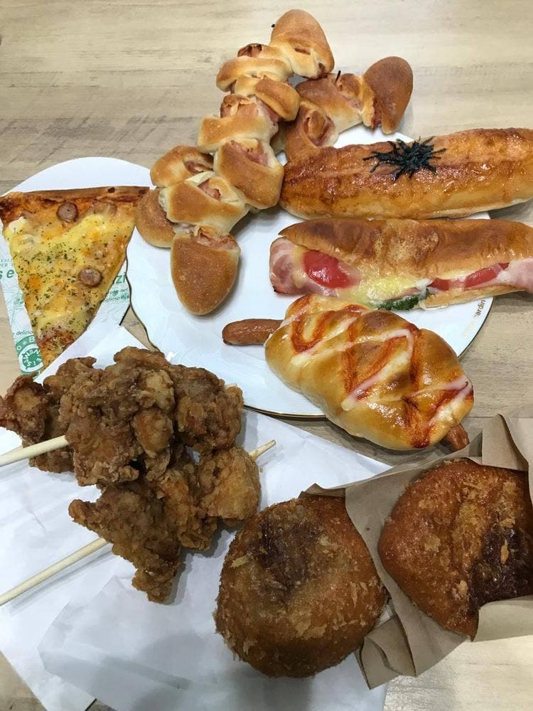 ペンギンベーカリー 坂戸店