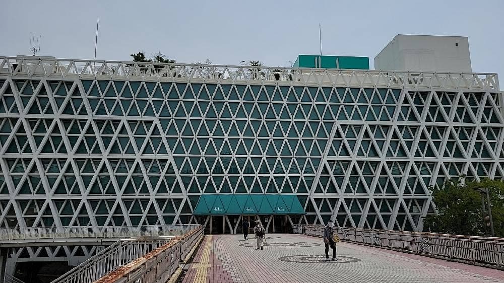 なだ万厨房 千里阪急店