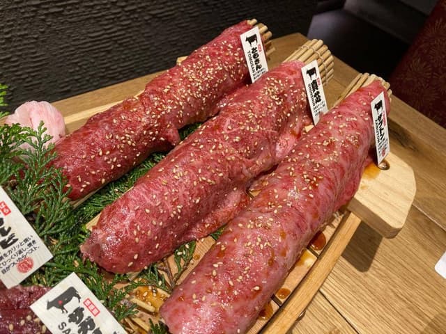 神戸牛焼肉&生タン料理 舌賛 - サブ画像3
