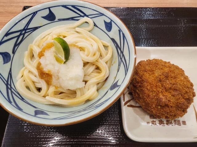 丸亀製麺 射水店 - サブ画像1