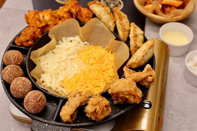 ウォンシャチキン プレミアム マルエイガレリア店 - サブ画像1