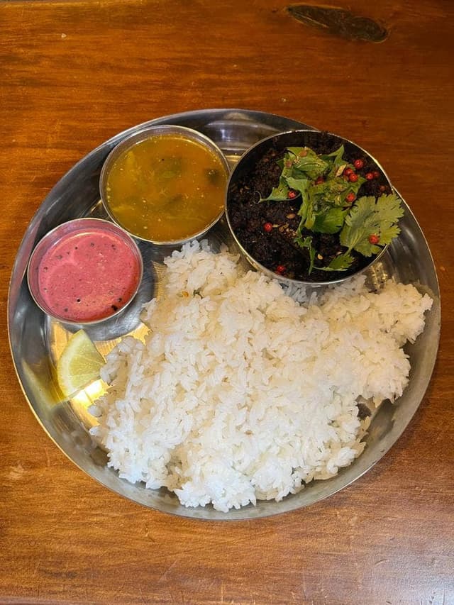 スパイスとお酒 食楽たべ - サブ画像2