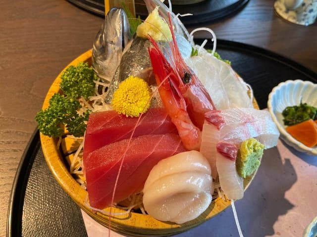 磯料理 旅館 やまに - サブ画像1