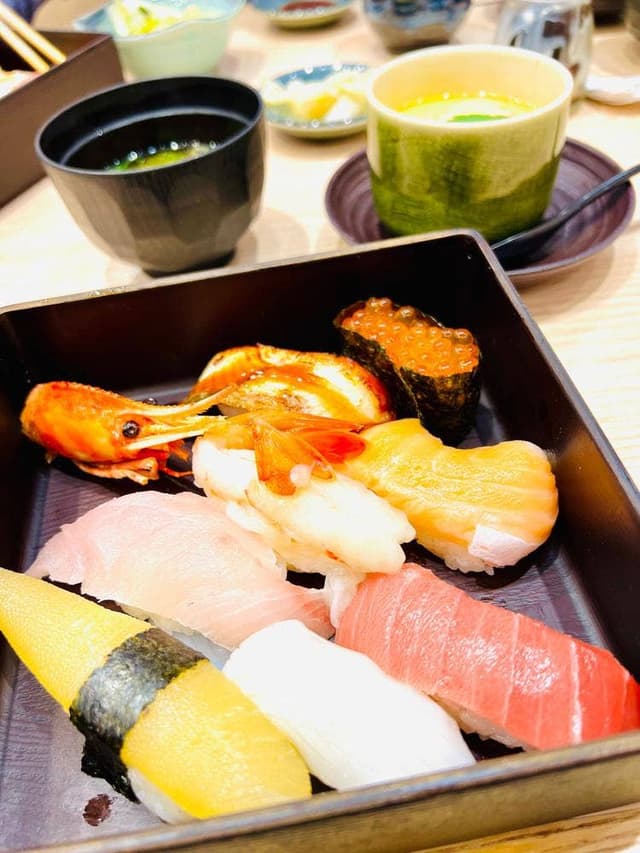 にぎりの徳兵衛 中村豊国店 - サブ画像1