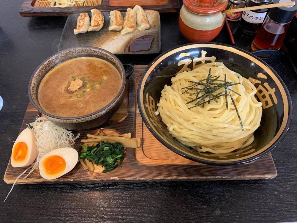 麺場 神徳 壺屋店