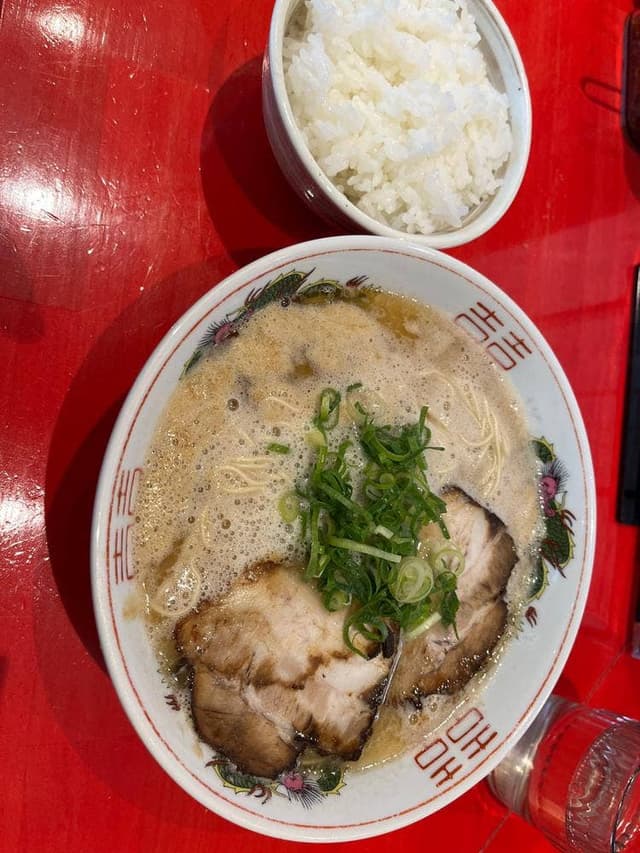 博多大砲ラーメン 新宮店 - サブ画像2