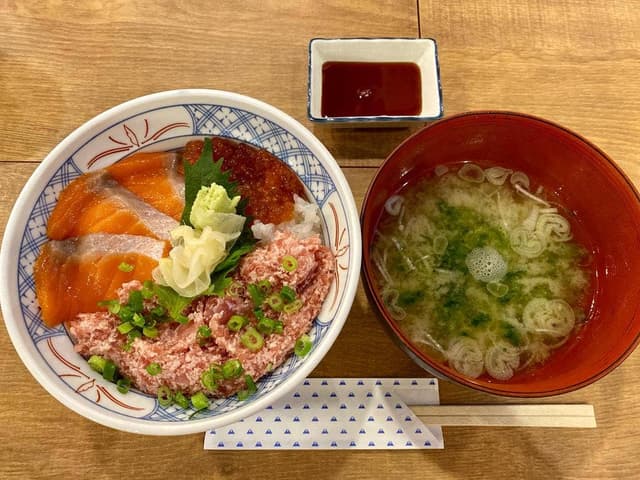磯丸水産 千葉駅前店 - サブ画像3