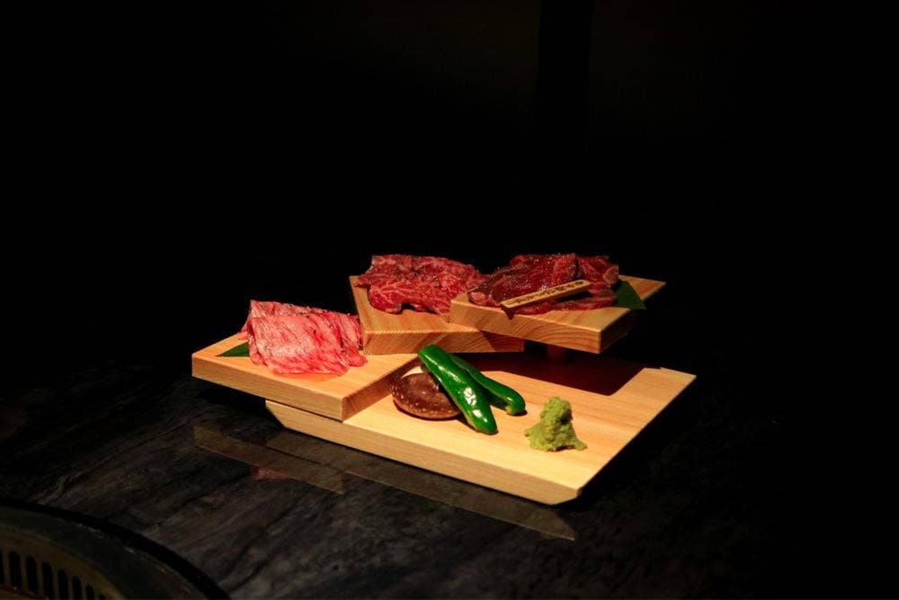 完全個室焼肉店 牛極