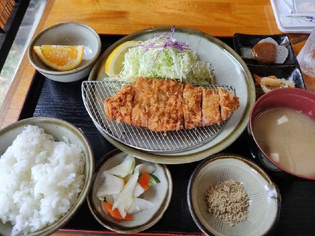 とんかつ とん亭 - サブ画像1
