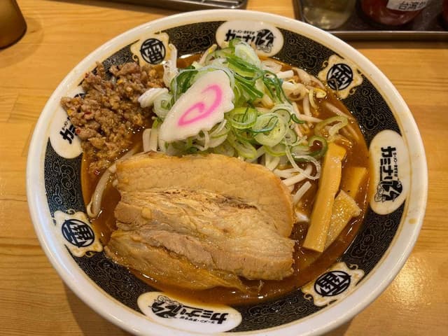 ラーメンまぜそばカミナリ - サブ画像1