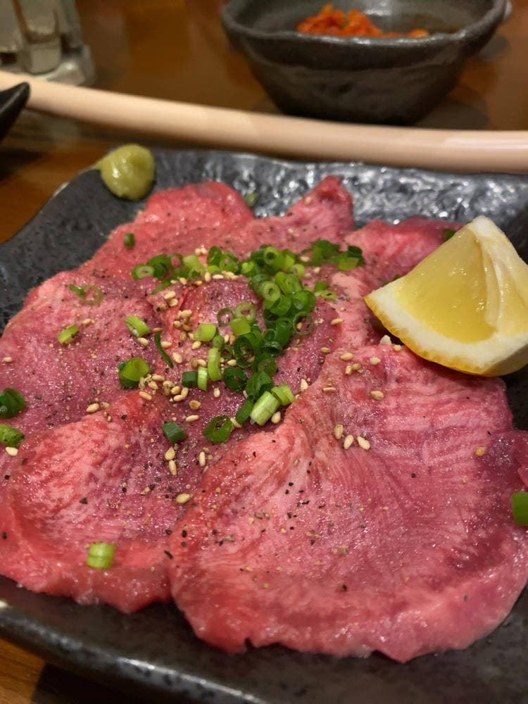 焼肉ひだり