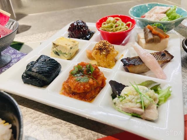 銀座 創作料理 櫻 - サブ画像1