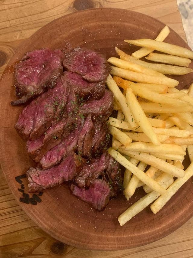 ビストロ炭焼肉酒場 チキンレッグ 吉祥寺店 - サブ画像1