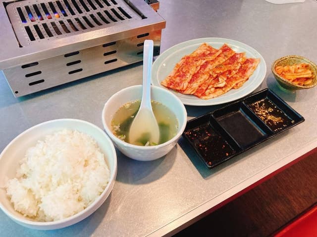 スタミナホルモン食堂 食樂 六丁の目店 - サブ画像1