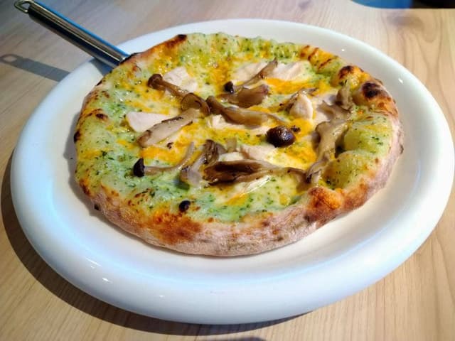 淡路島生パスタと窯焼きピザ Trepici - サブ画像1