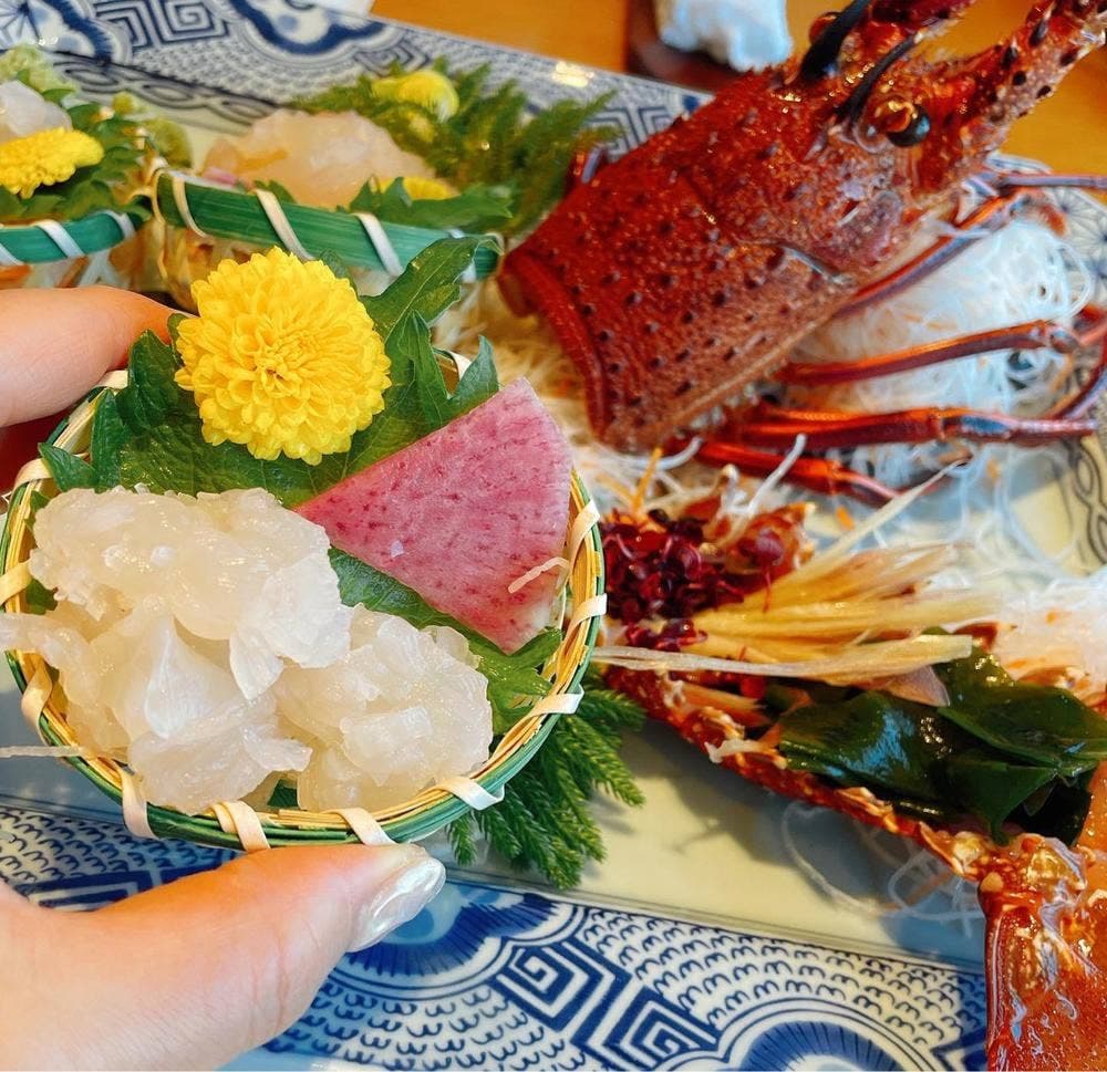 活伊勢海老料理 中納言 神戸三宮本店