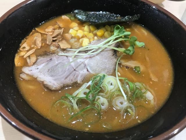 へそまがりラーメン - サブ画像1