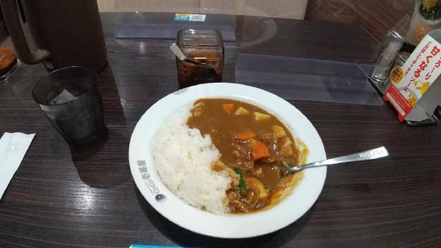 カレーハウスCoCo壱番屋 中央区西元町店 - サブ画像1