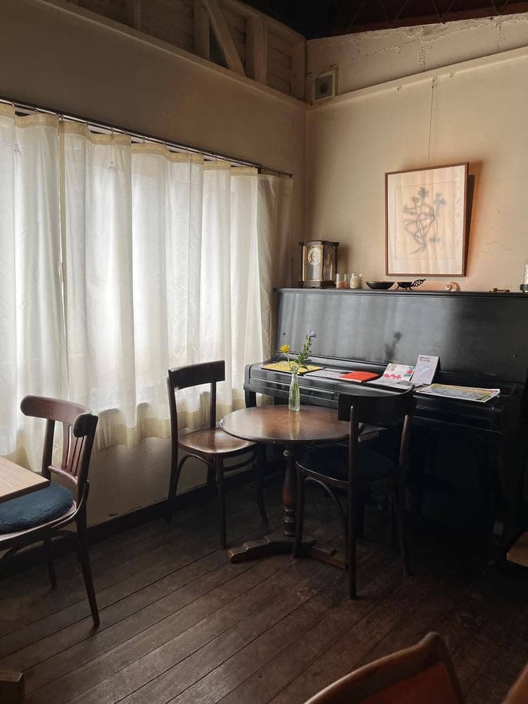 Cafe & Gallery Kanka 閑花