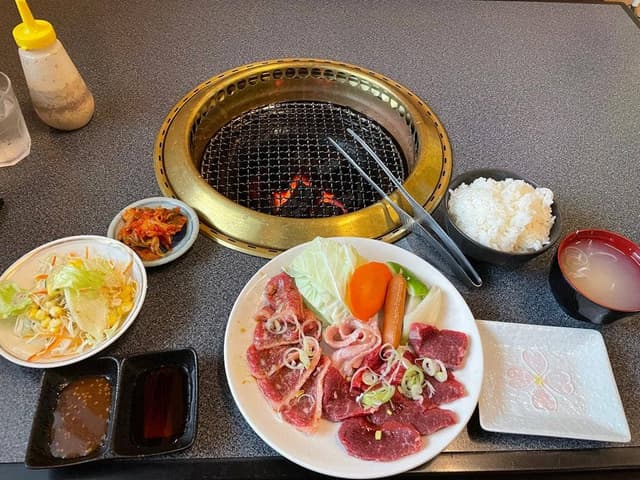 石垣牛炭火焼肉 河伯菜館 - サブ画像1