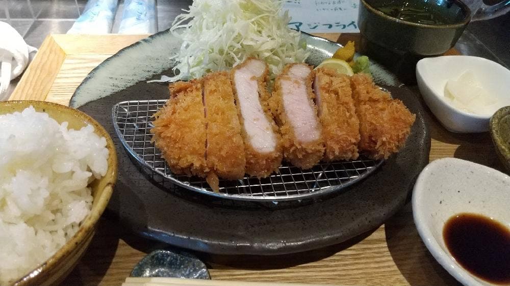 とんかつ まるじ