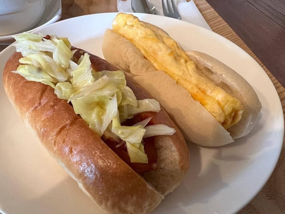 きっさ けいしょく
