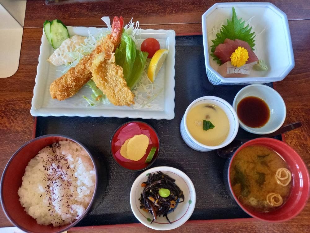 しぼりや