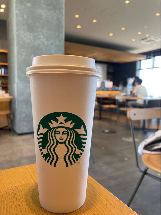 スターバックス コーヒー イーアス沖縄豊崎店 - サブ画像1