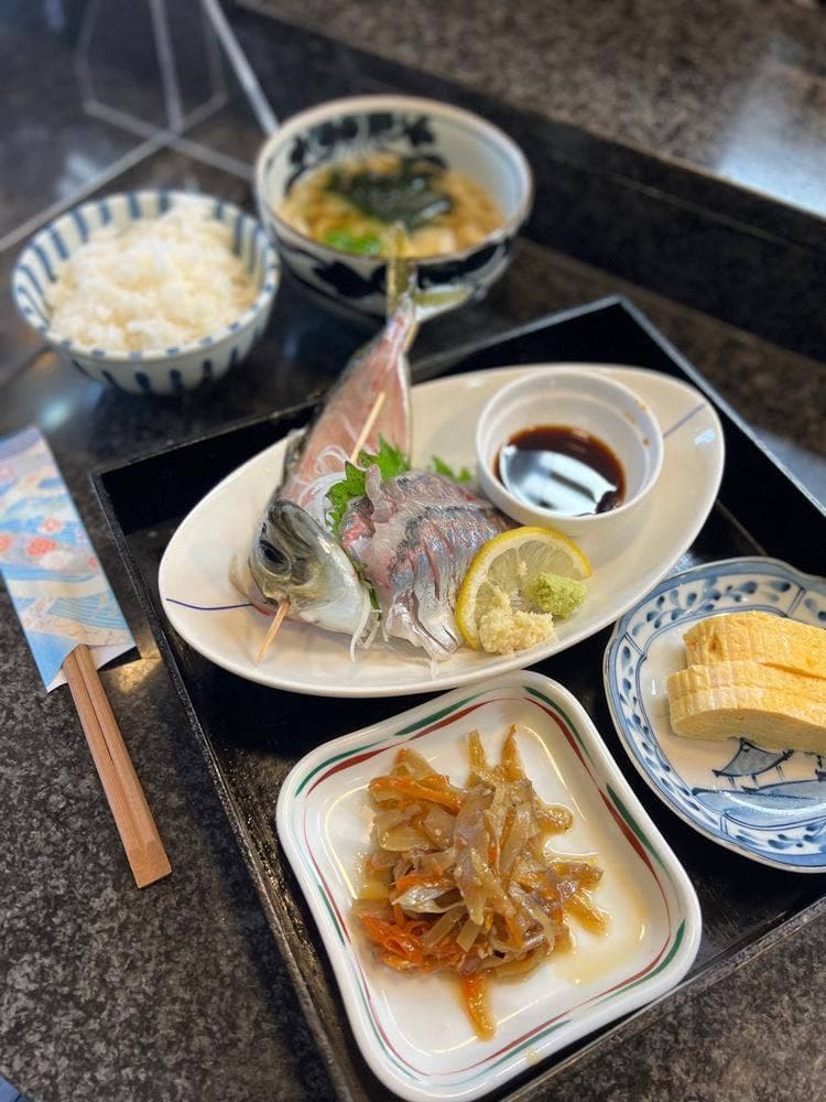 活魚旬菜つるや