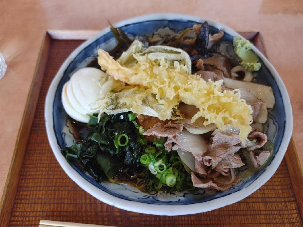 ぶっかけうどん あつた屋