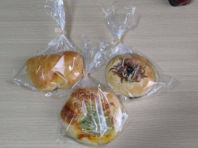 焼きたてパンと惣菜の店 かまたベーカリー - サブ画像2