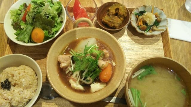 実身美 大手町店 - サブ画像3