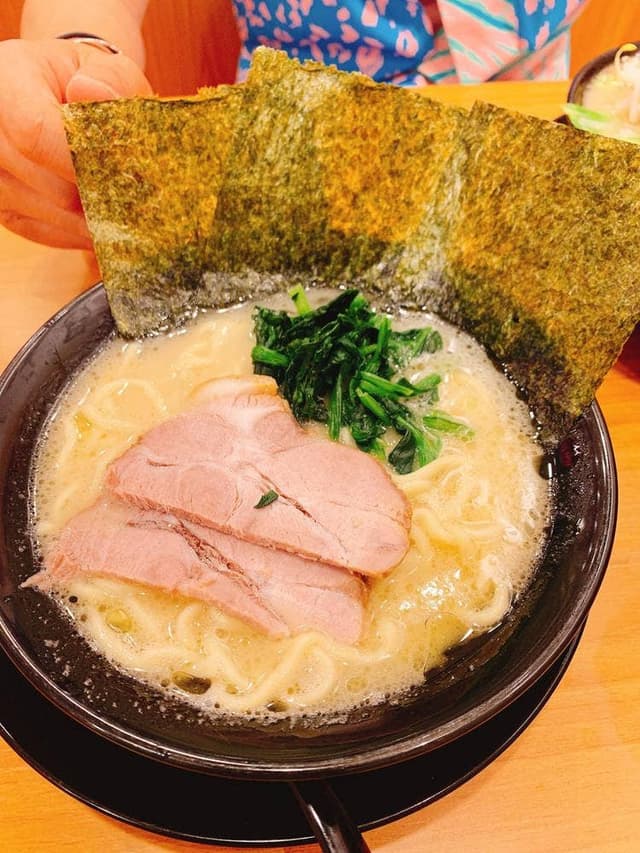 家系ラーメン 頂㐂家 阪急伊丹店 - サブ画像3