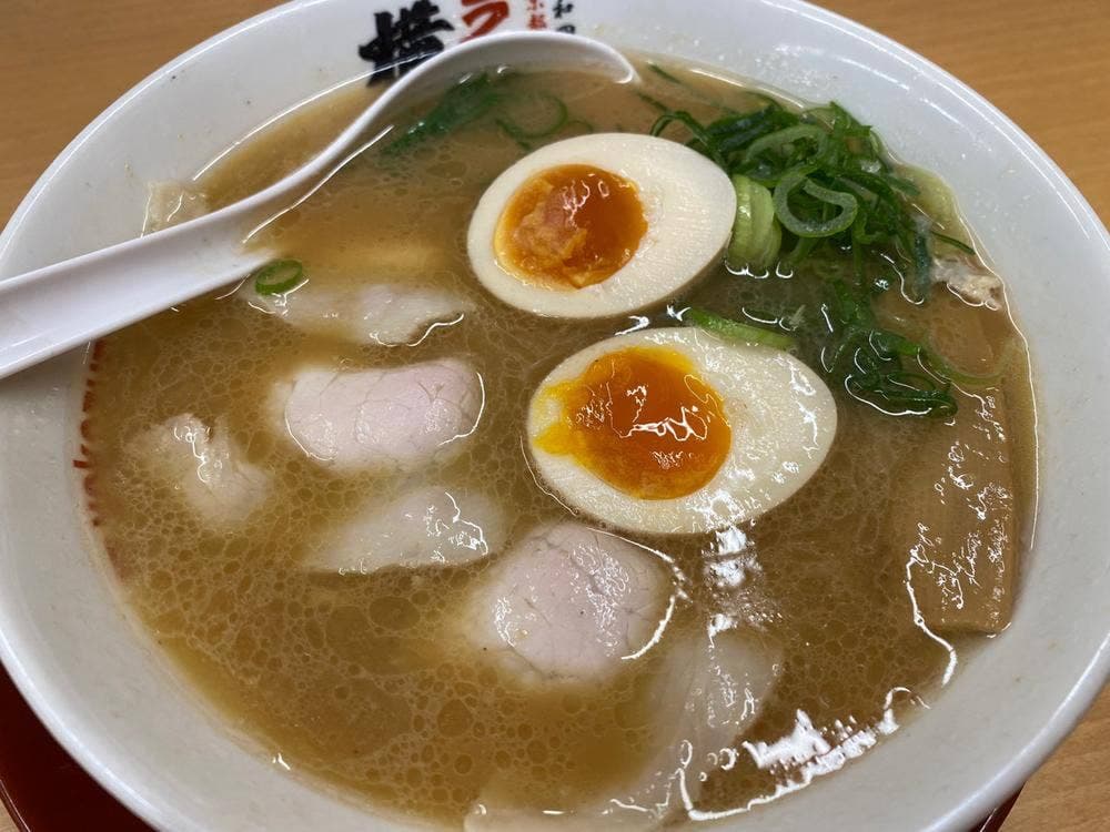 ラーメン 横綱 富田林店