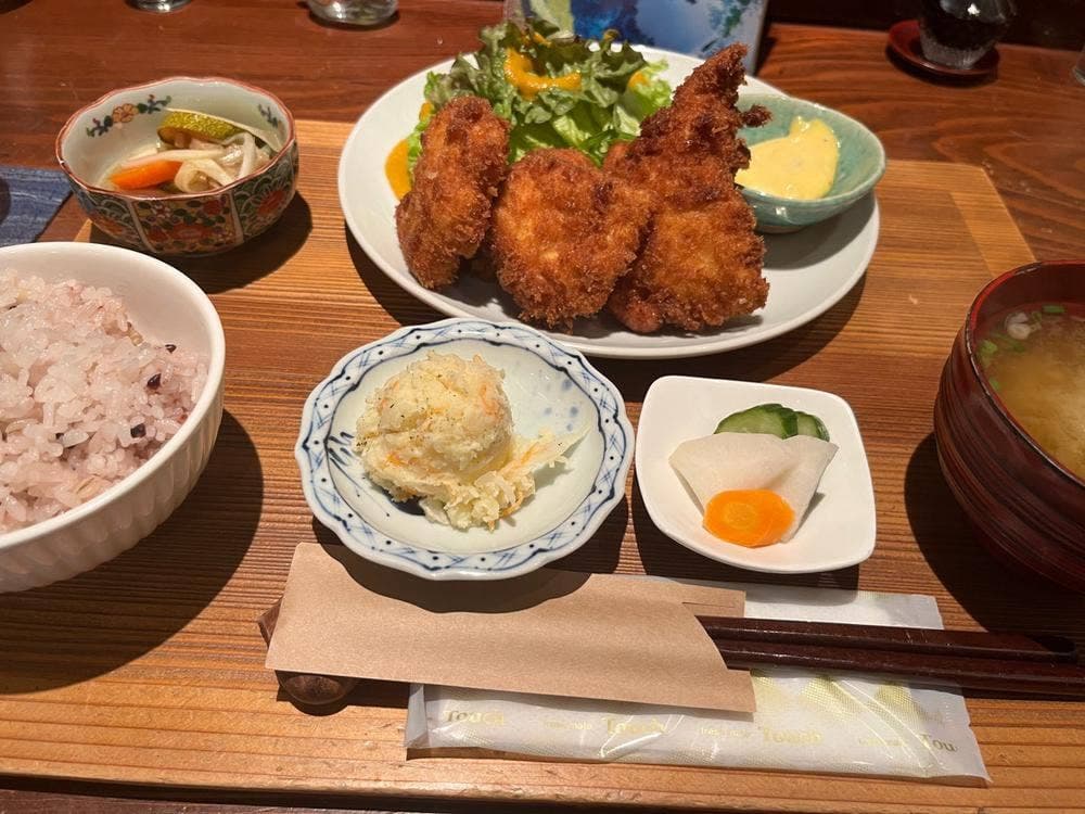 ごはん食堂 桐家