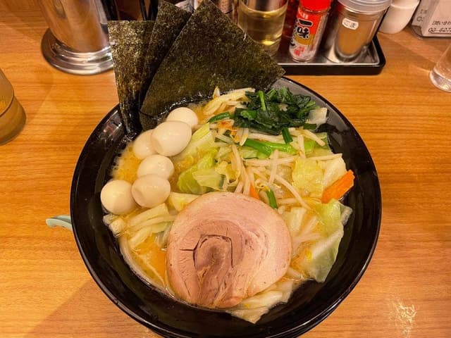 横浜家系ラーメン 町田商店 水道橋店 - サブ画像2