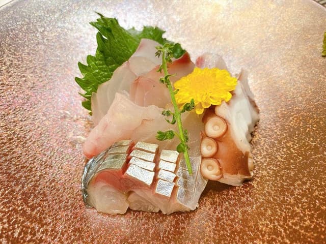 魚料理・もつ鍋 山咲き - サブ画像2
