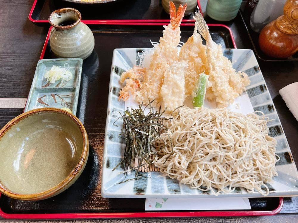 蔵由