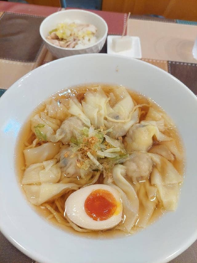 香港彭記雲呑専門店 - サブ画像2