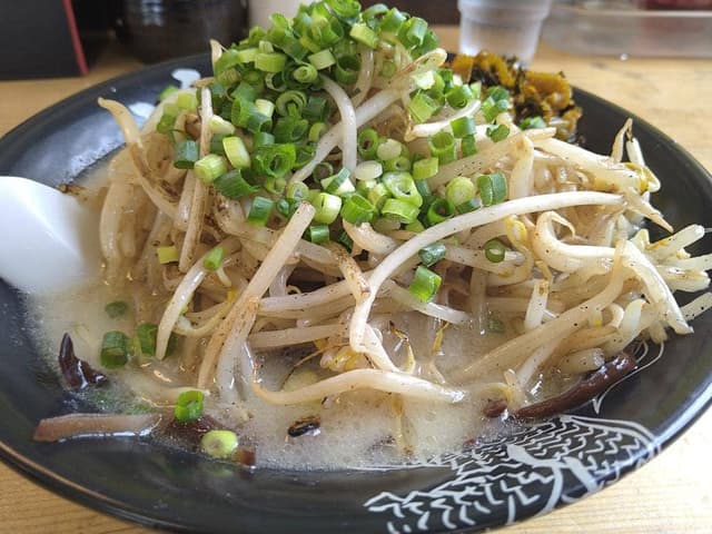 博多ラーメン うまい軒 - サブ画像1