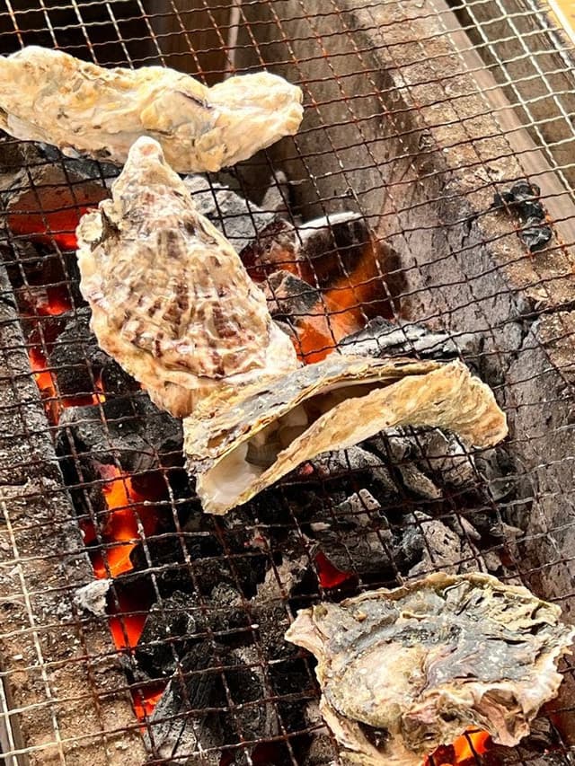 マルモ水産 九十九島海上かき小屋 - サブ画像2
