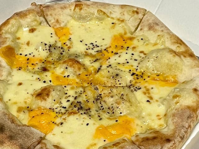 ASTRO PIZZA 京成小岩店 - サブ画像1